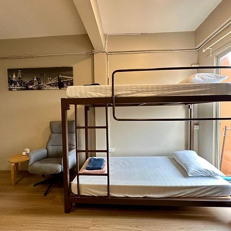Films House Hostel Бангсен Екстер'єр фото